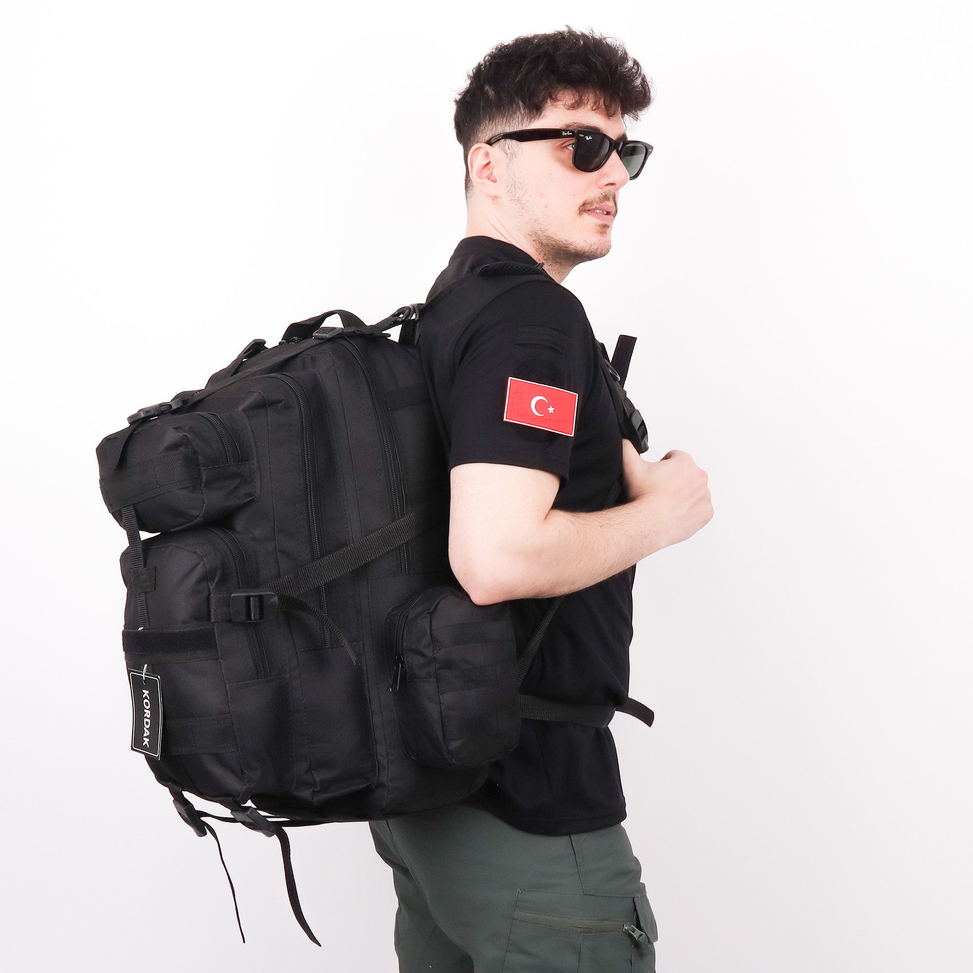 Black Hike Outdoor Backpack - 42 Liters Bag